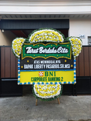 Papan Bunga Duka di Sungai Kakap